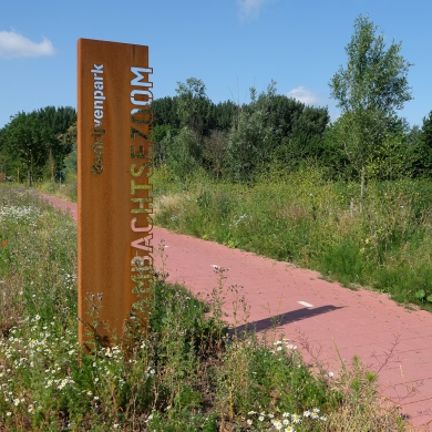 Made-to-measure signage in CorTen steel