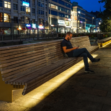 Cliffhanger Park benches