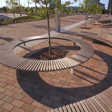 Olympic Wave Circular Benches